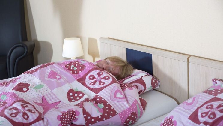 [Oldje] - Freya Dee and Felix's Old and Young Encounter - Felix - Freya Dee