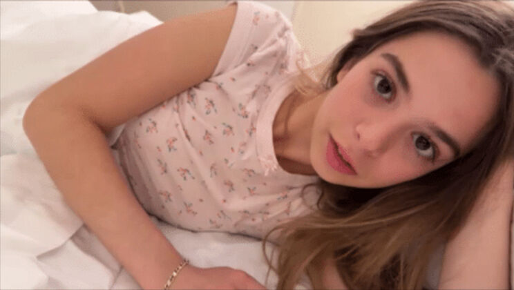 [FamilyTherapy] - POV Sex with Petite 18-Year-Old Molly Little - Cumshot Finish - Molly Little